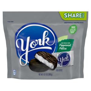 York - Dark Chocolate Peppermint Patties Share